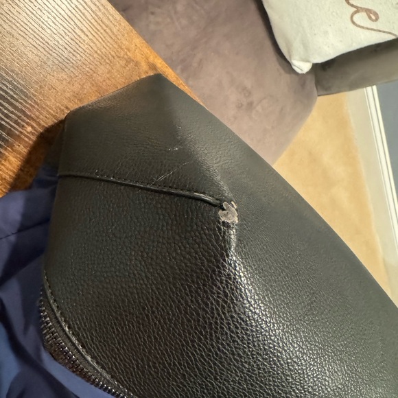 Fabletics gym bag. - Picture 9 of 9